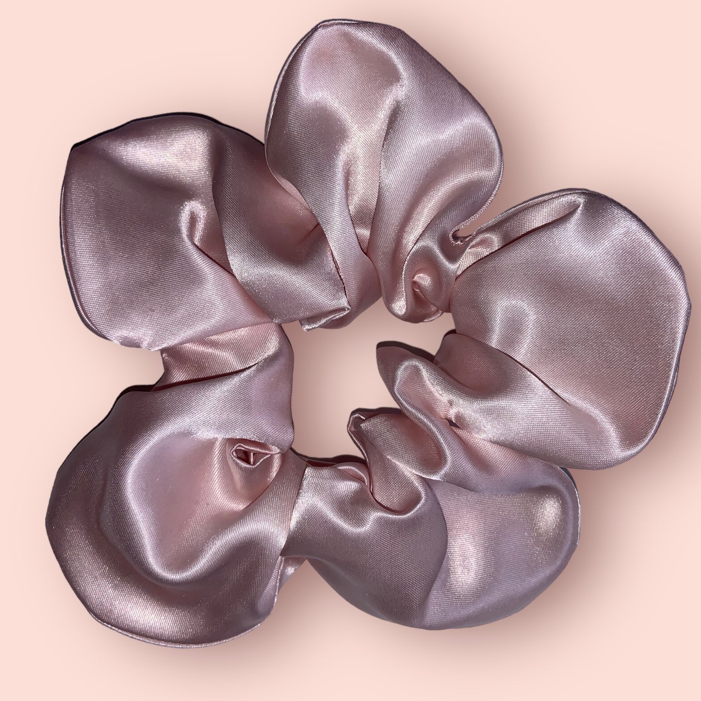THE FLOWER SCRUNCHIE